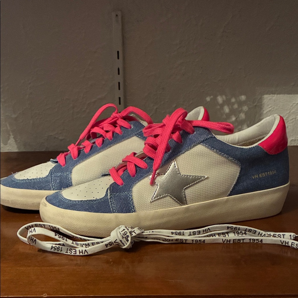 Vintage Havana White, Blue & Hot Pink Star Sneakers